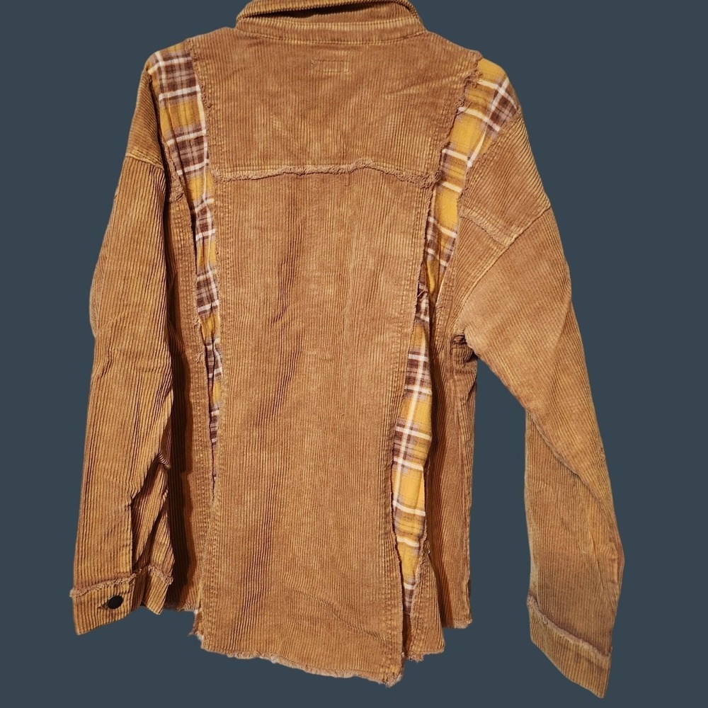 Easel Large Vintage-Inspired Distressed Cottagecore Artsy Boho Patchwork Shacket - Picture 4 of 11